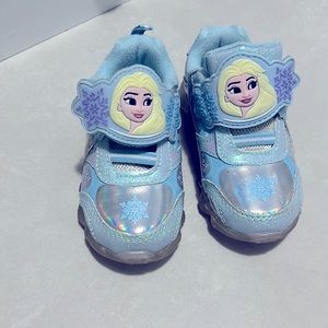 Frozen toddler girls light up sneakers size 7